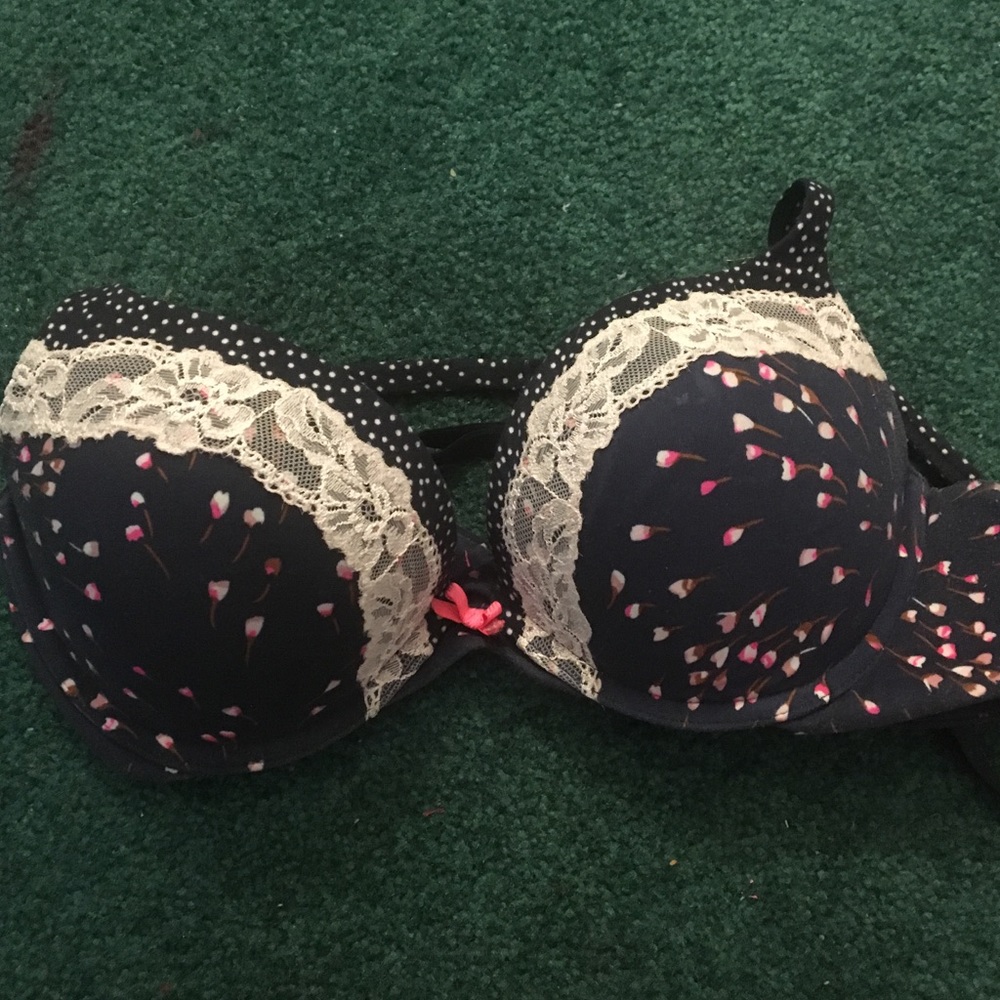Victoria Secret Bra